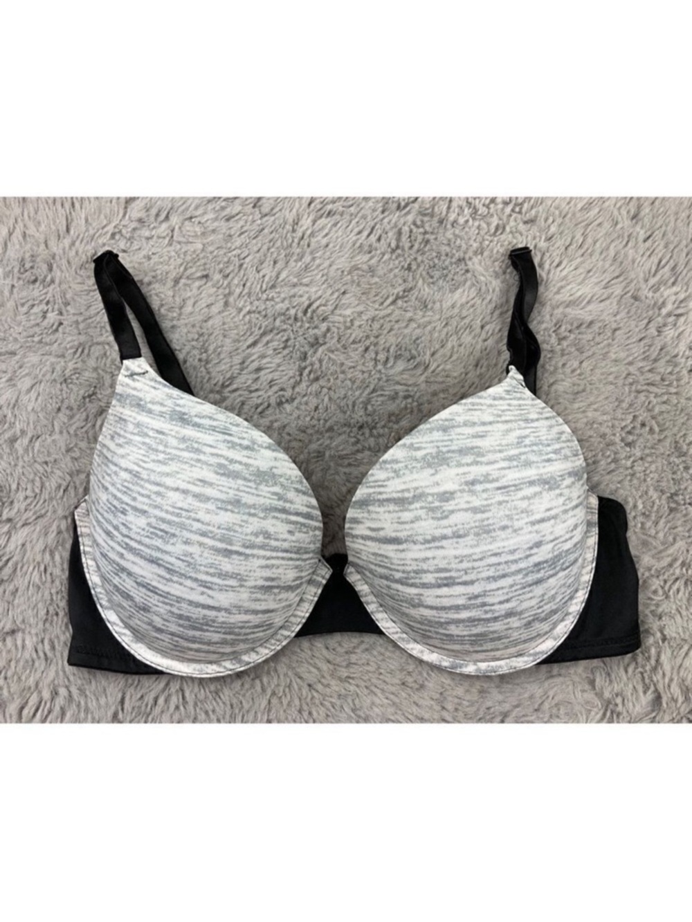 Victoria’s Secret PINK heathered grey & black push up bra